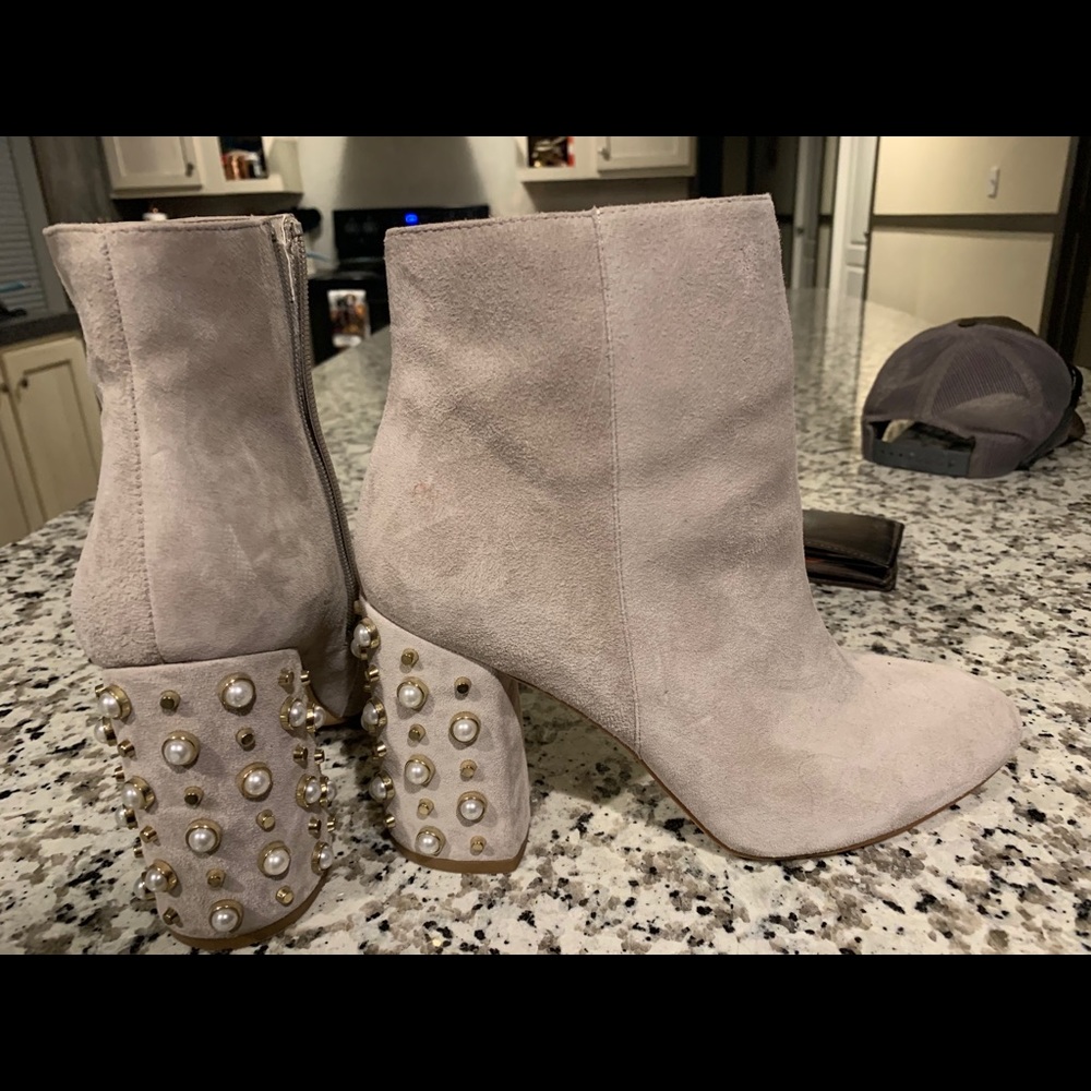 Steve Madden Yvette Ankle Booties